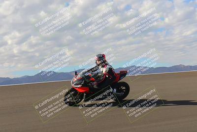 media/Sep-11-2022-SoCal Trackdays (Sun) [[81b7e951af]]/Bowl (820am)/